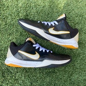 2010 NIKE ZOOM KOBE V 5 BLACK WHITE DEL SOL YELLOW MAMBA 386429-002